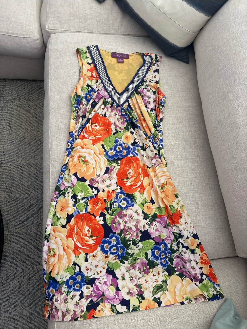 Bright Floral V-Neck Sleeveless Dress Argenti